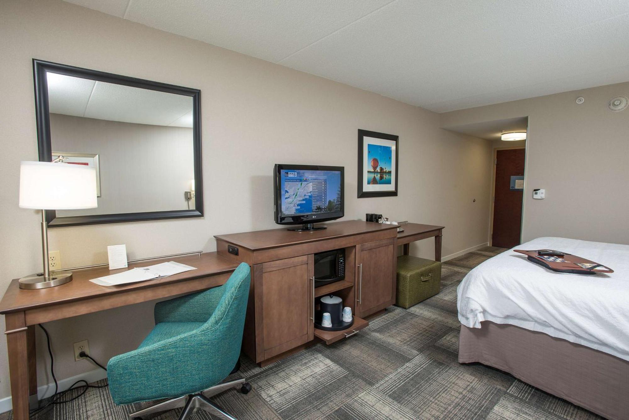 ווסט צ'סטר Hampton Inn & Suites Cincinnati-Union Centre מראה חיצוני תמונה